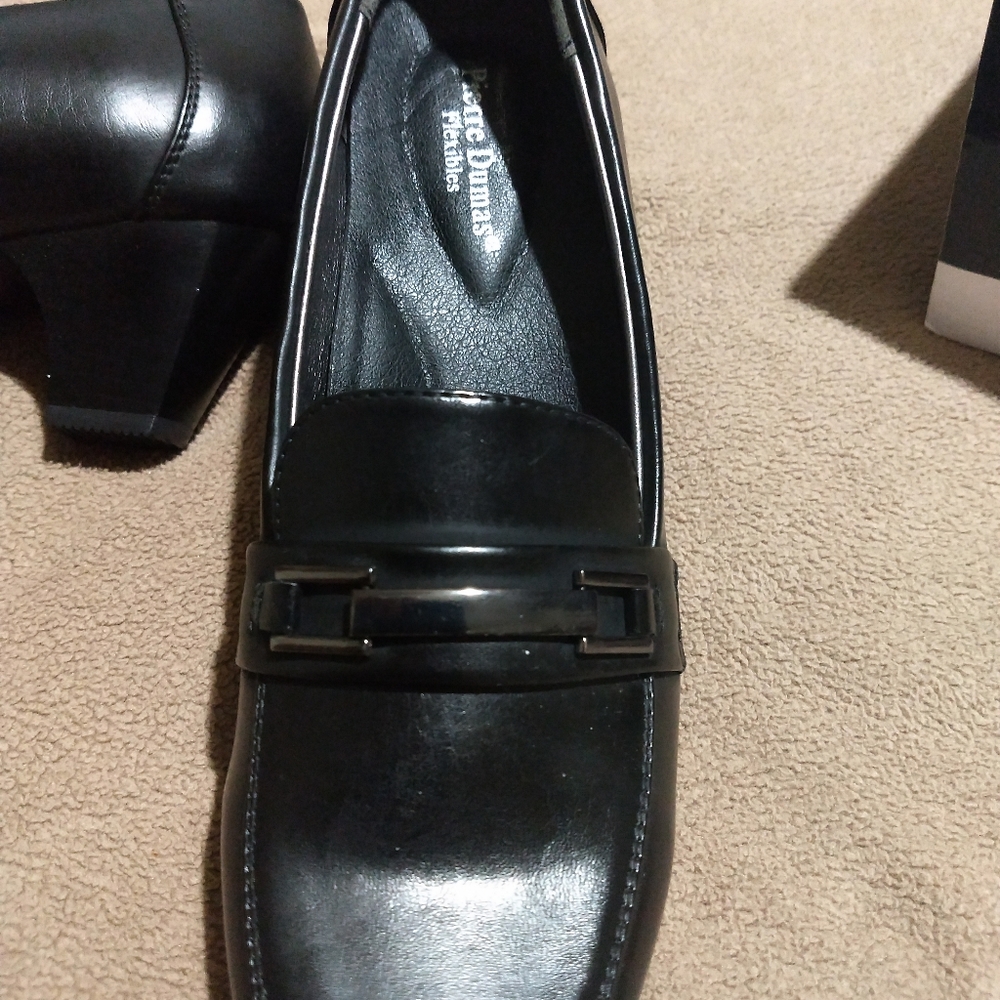 Black Shoes